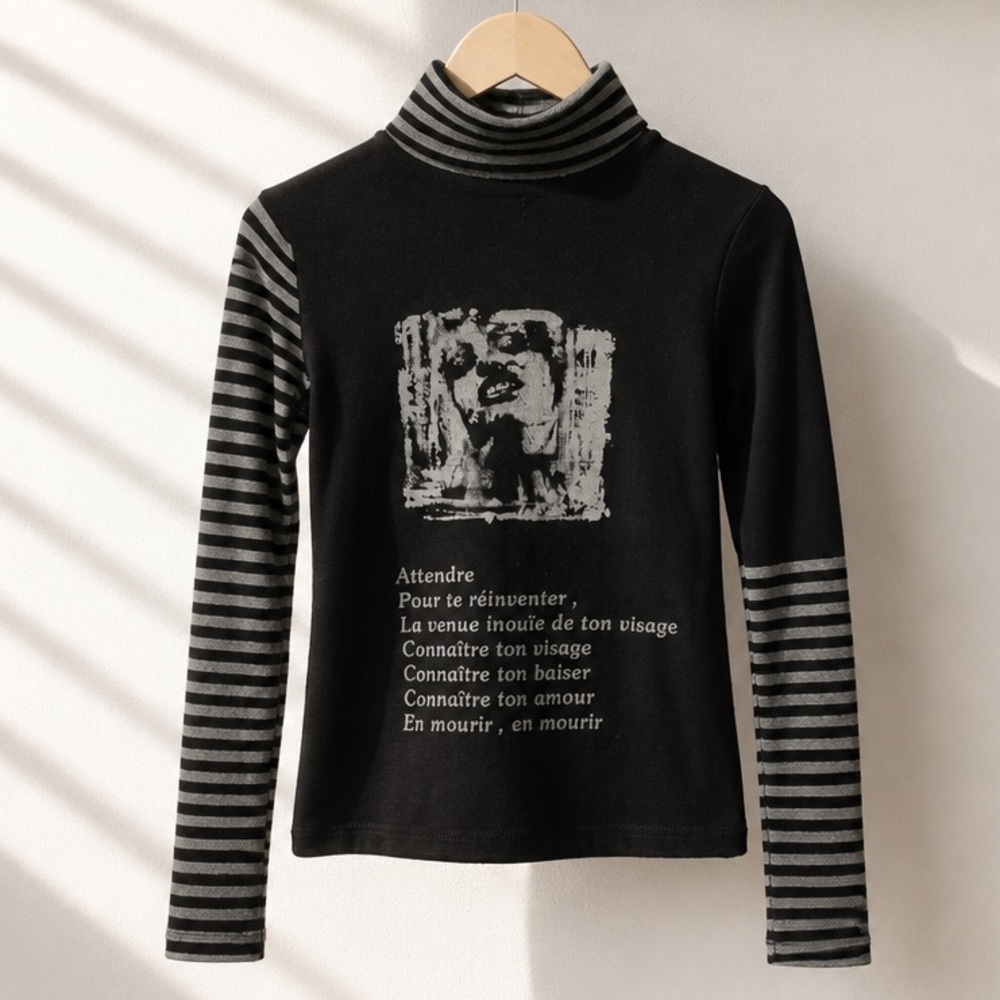 Isabel de Pedro Black Long-Sleeve Graphic Tee with Gray Striped Sleeves